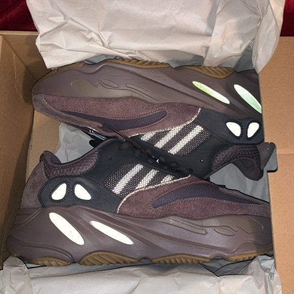 Yeezys For Sale!!! - Picture 3 of 11